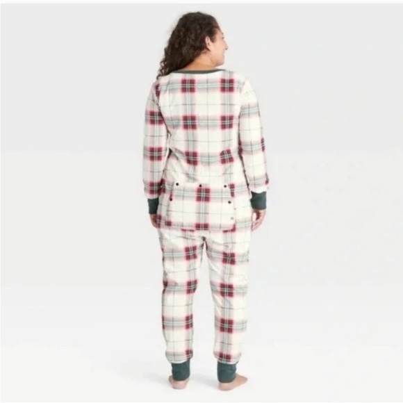 Holiday Hearth & Hand Magnolia Plaid Union PJs Red/Green EUC - Picture 2 of 11